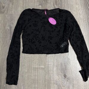 NWT crop top long sleeve